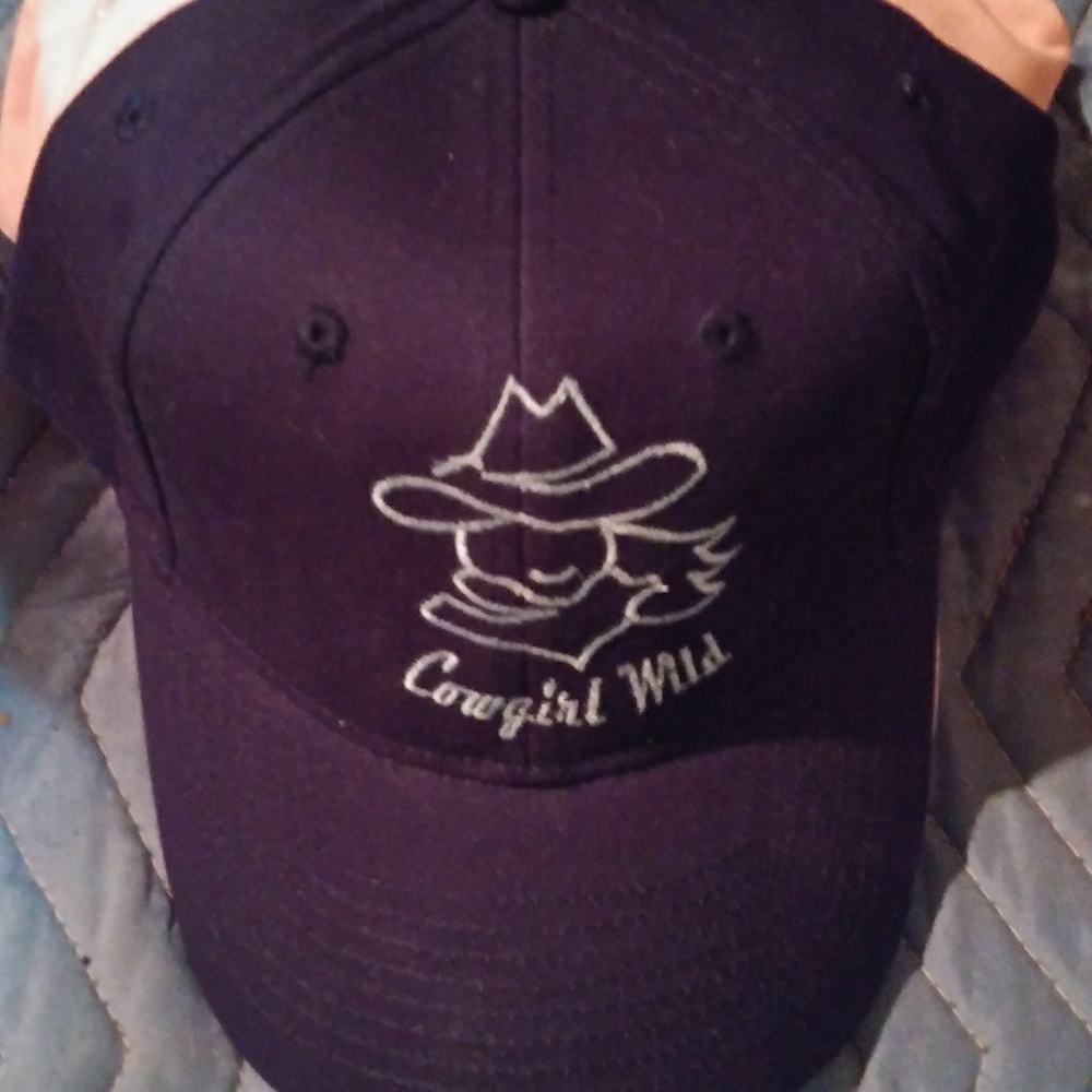 Caps - Picture 7 of 7
